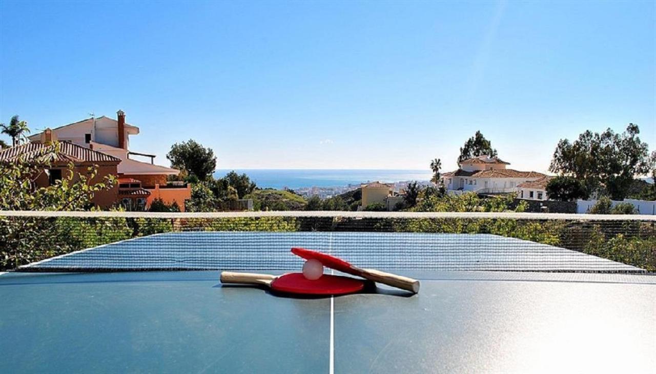 Holiday Villa In 10 Min From Fuengirola Beach With Sea Views Pool Bbq Parking Wifi Aircon Big Garden ミハス エクステリア 写真