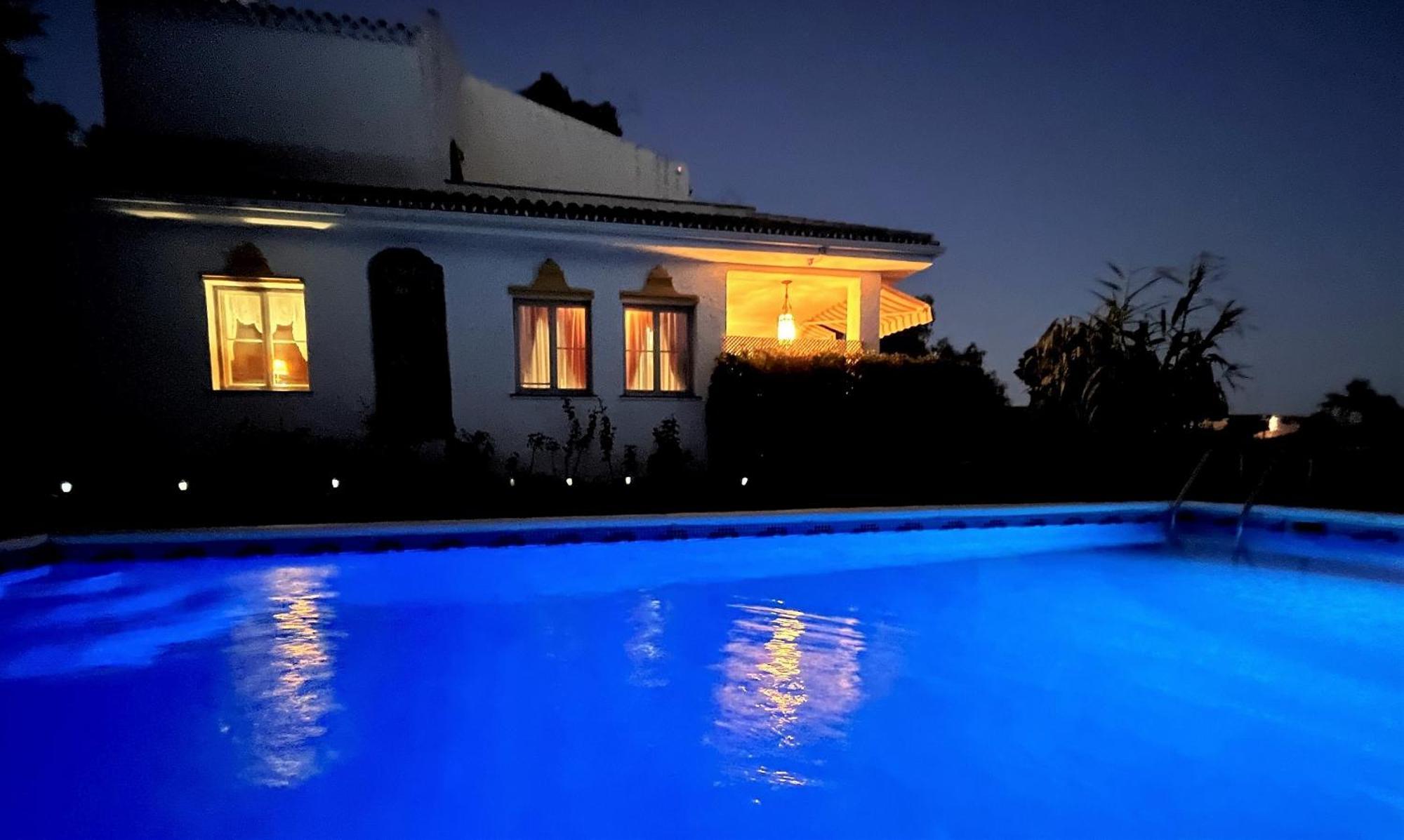 Holiday Villa In 10 Min From Fuengirola Beach With Sea Views Pool Bbq Parking Wifi Aircon Big Garden ミハス エクステリア 写真